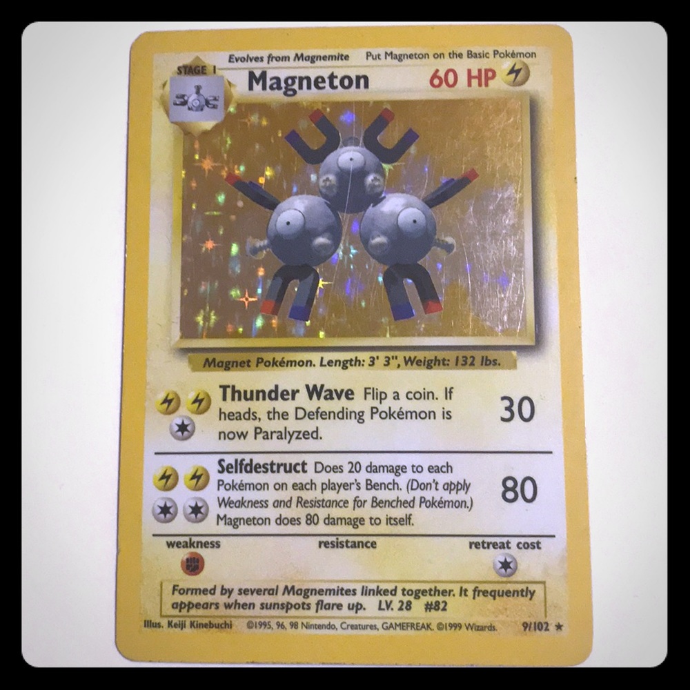 Magneton Pokemon Card (Holo)